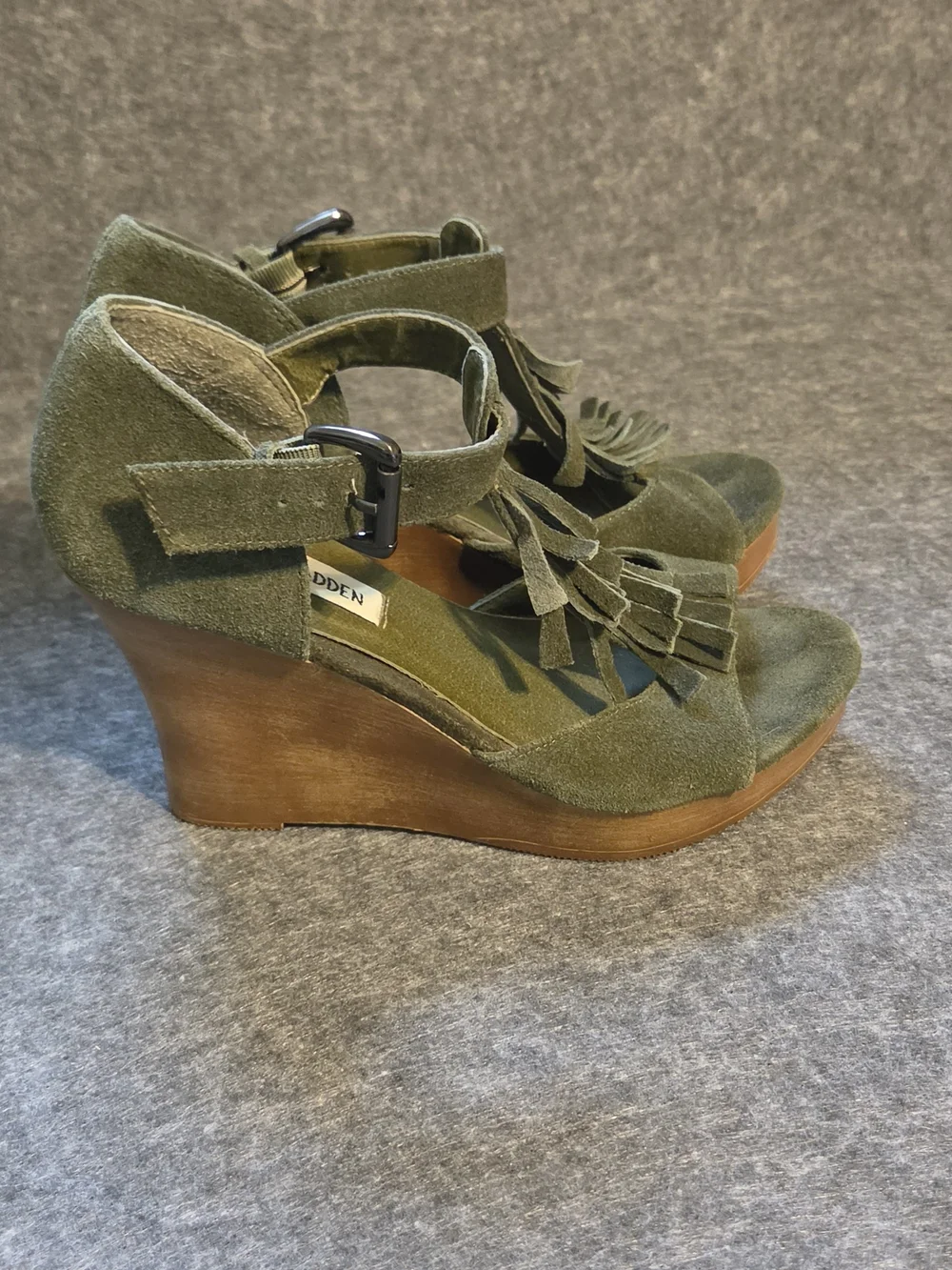 Steve Madden Olive Green Suede Fringe Wedge Sandals